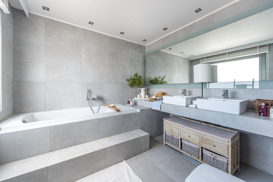 Villa Helios / Bathroom