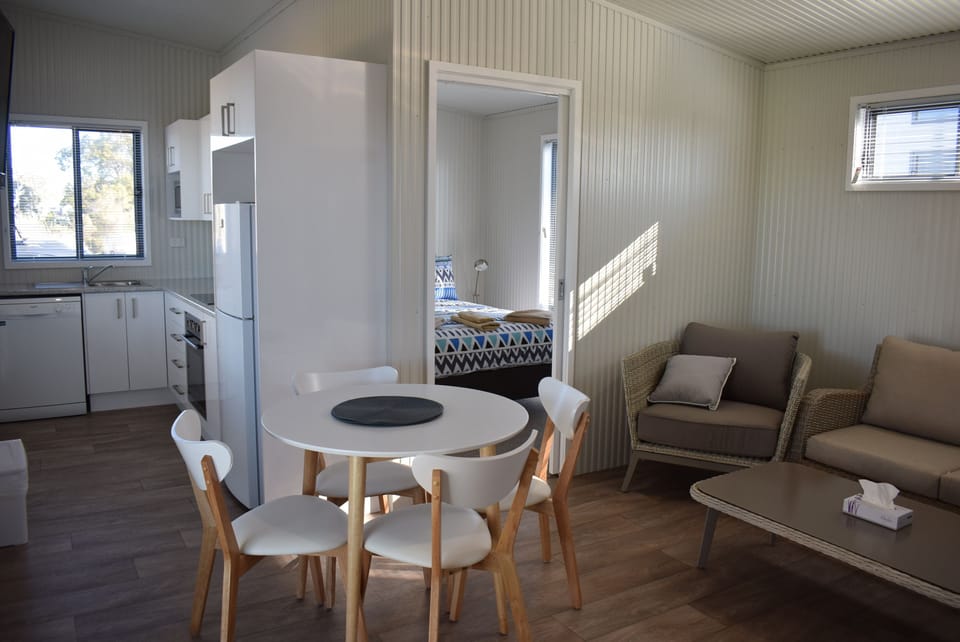 Deluxe Bungalow | Living area | Flat-screen TV