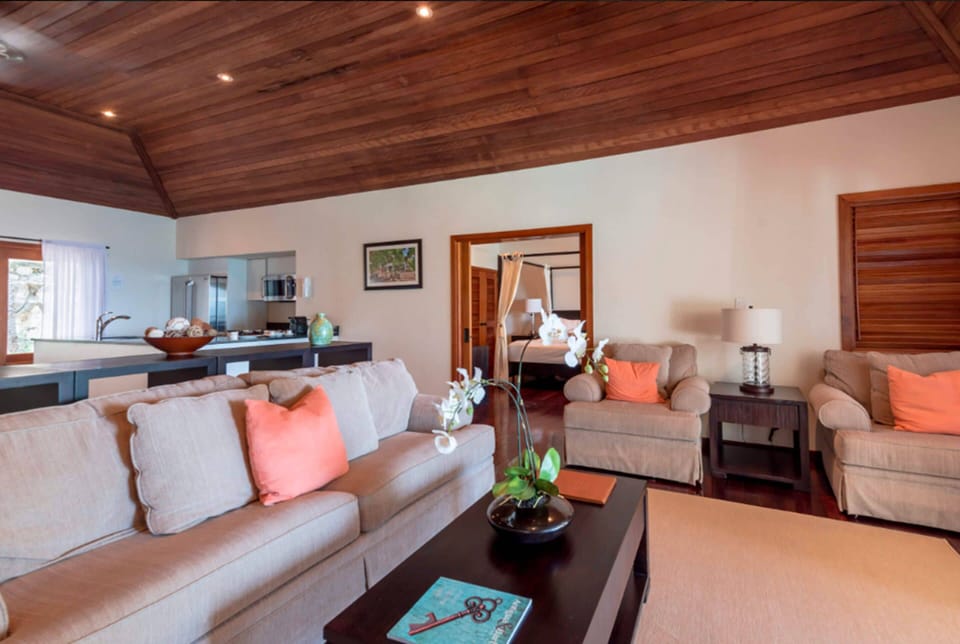 Premium Cottage, 2 Bedrooms, Beachfront (Room Only) | Living area | Smart TV