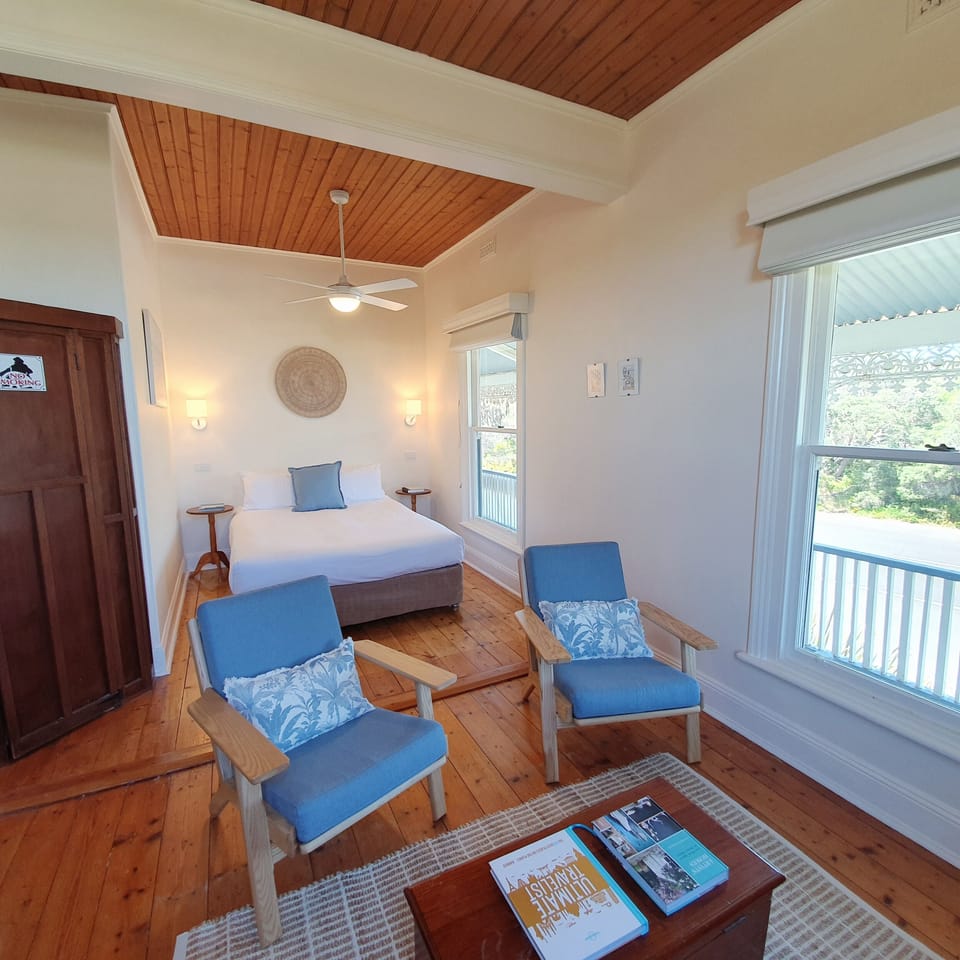 Lady Bollinger Room (Guesthouse) | Iron/ironing board, free WiFi, bed sheets
