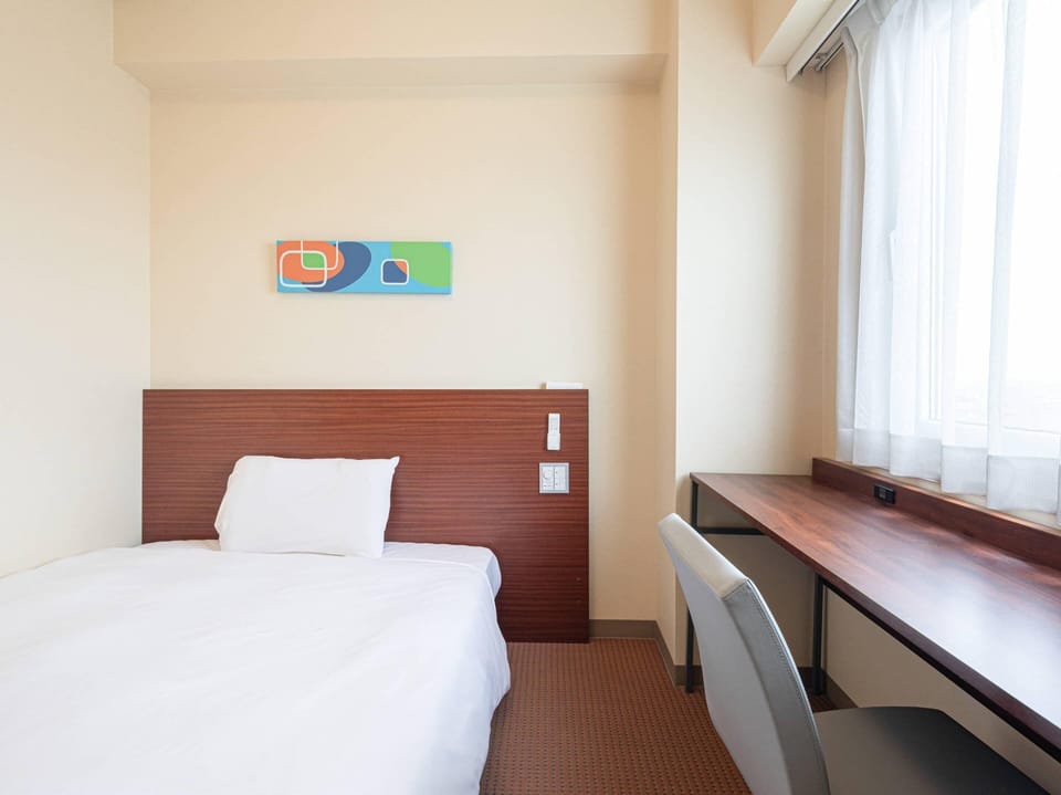 Standard Room, 1 Double Bed, Non Smoking | Down comforters, desk, laptop workspace, blackout drapes