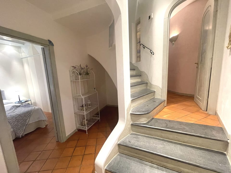 Apartment, 3 Bedrooms, 2 Bathrooms | 3 bedrooms, desk, WiFi (free)