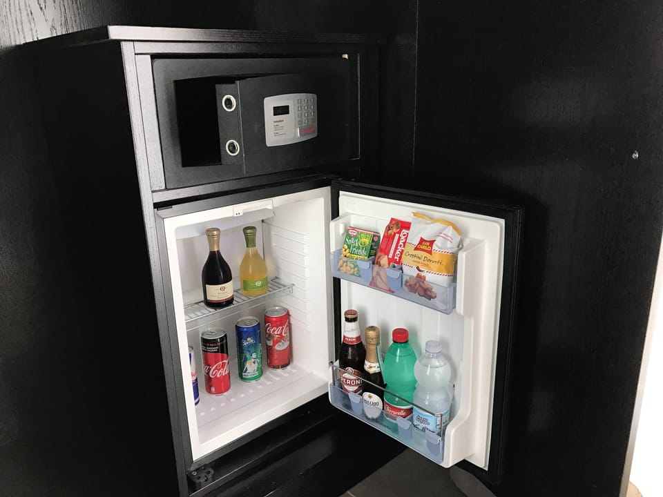 Room amenity
