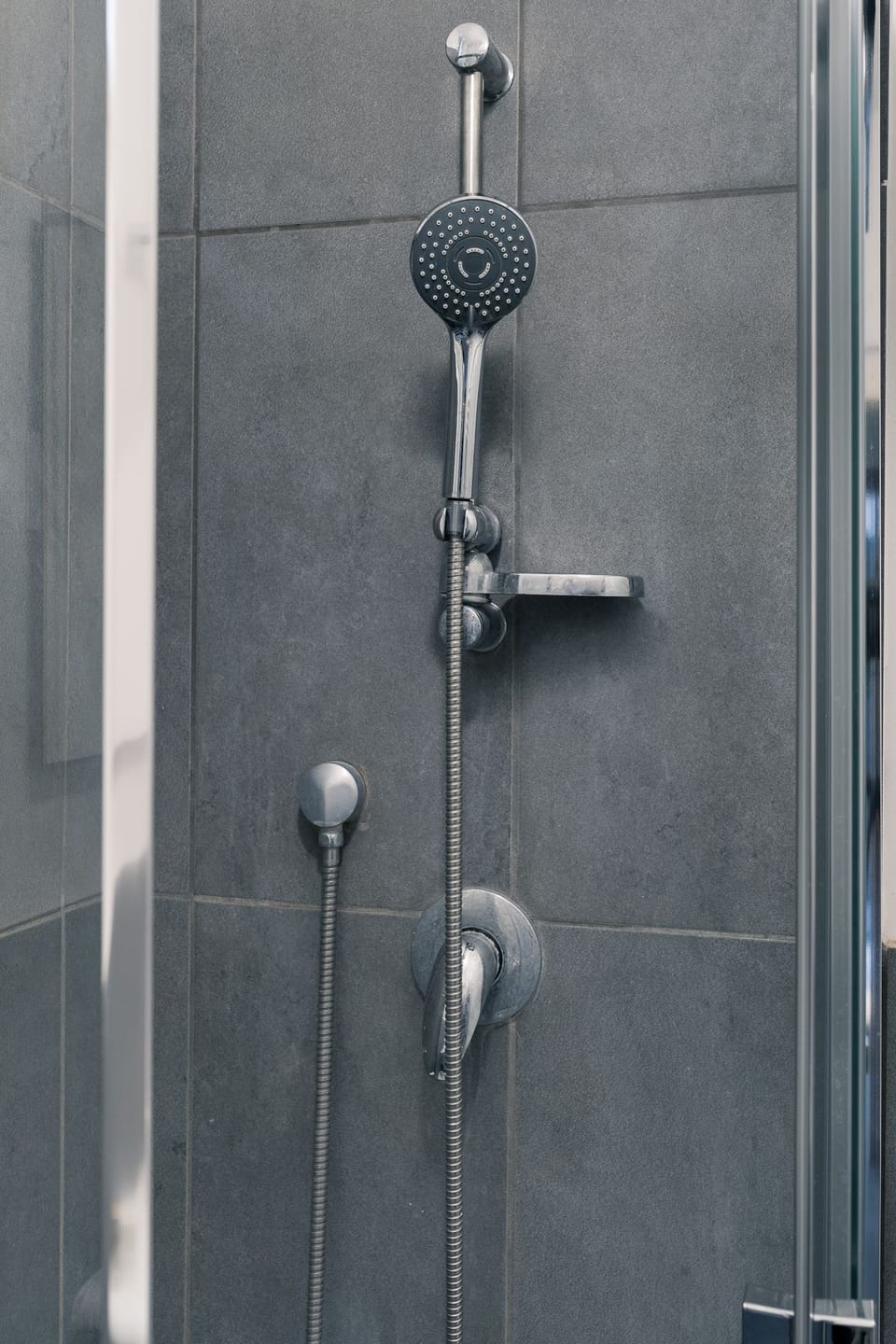 Yucca Double Room | Bathroom shower