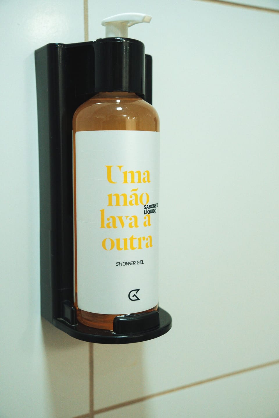 Shower, rainfall showerhead, eco-friendly toiletries, hair dryer