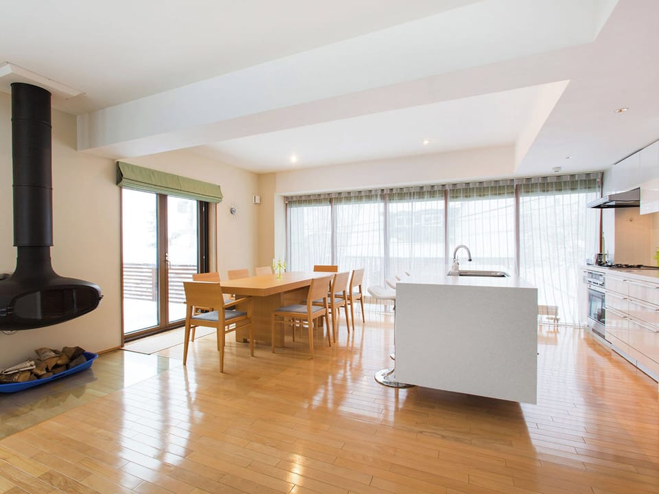 Kita Kitsune | Dining room