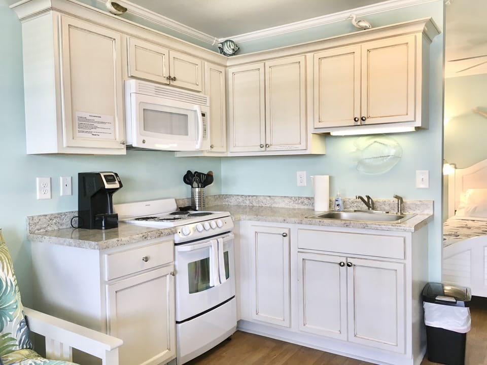 Kitchenette 