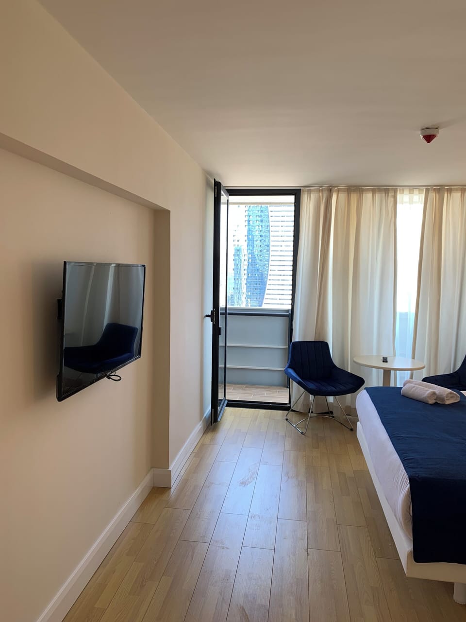 Luxury Apartment, Sea View | 1 bedroom, premium bedding, desk, laptop workspace