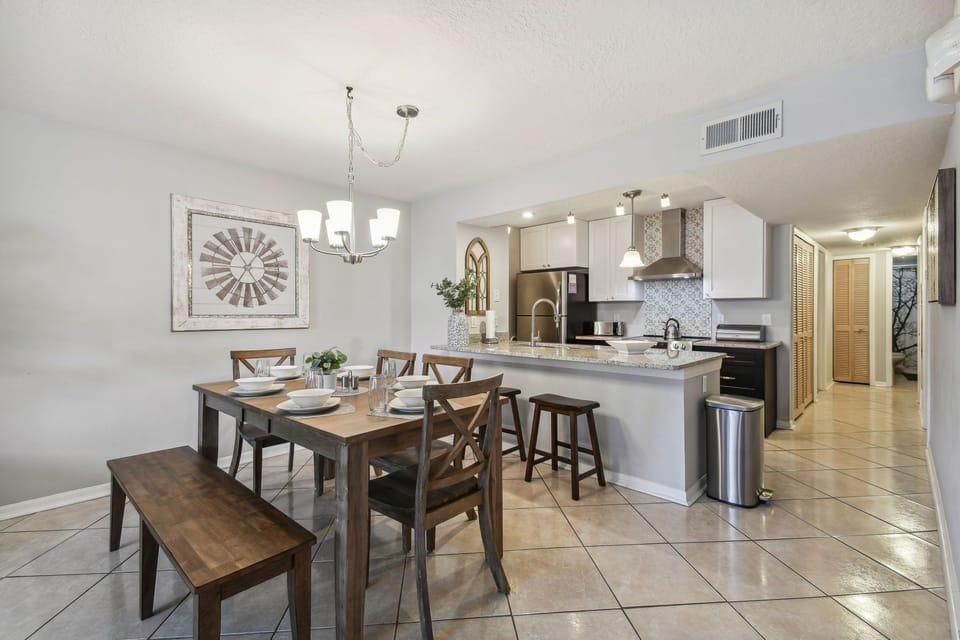 Near Disney - DISNEY MAGICAL ADVENTURE | 3 bedrooms, soundproofing, WiFi (free), individually furnished