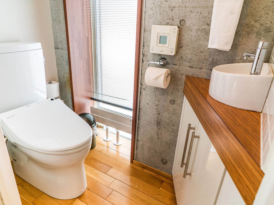 Yuuki Toride Chalet House in Niseko