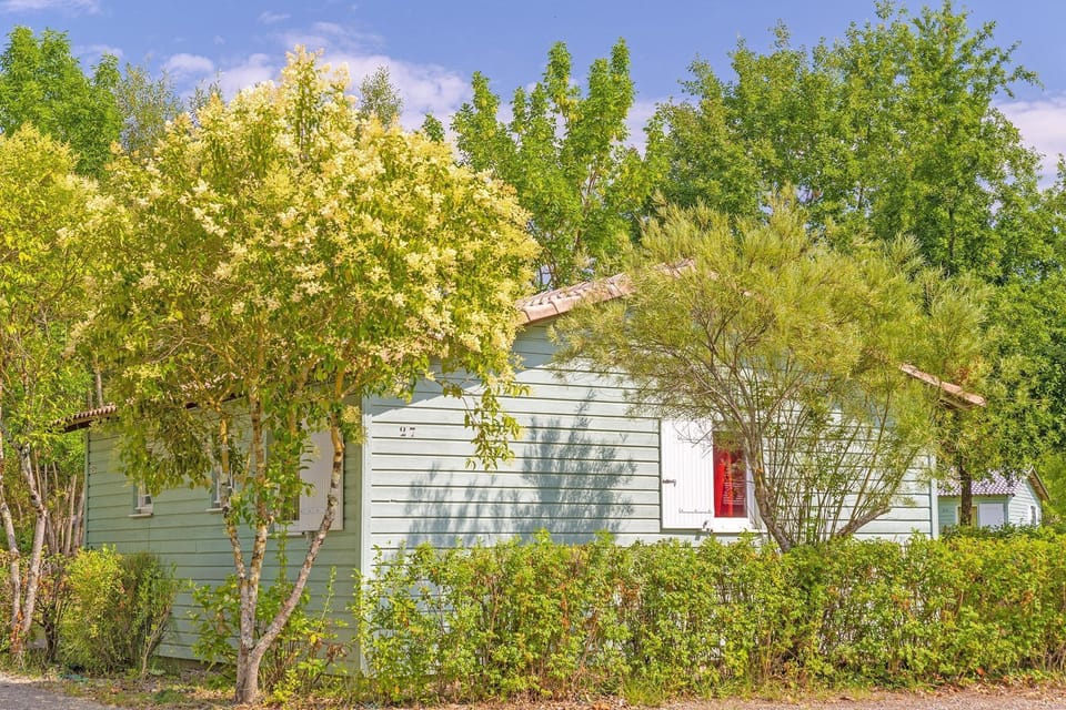 Located in a forested area, this is the perfect escape.