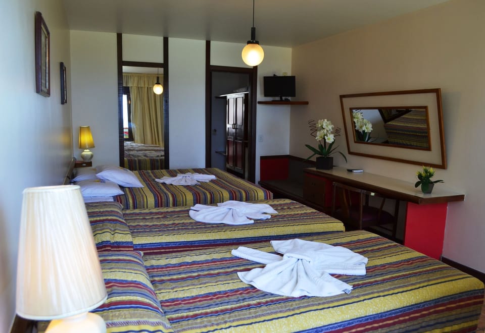 Standard Room, 1 Double Bed, Partial Sea View | Minibar, in-room safe, soundproofing, free WiFi