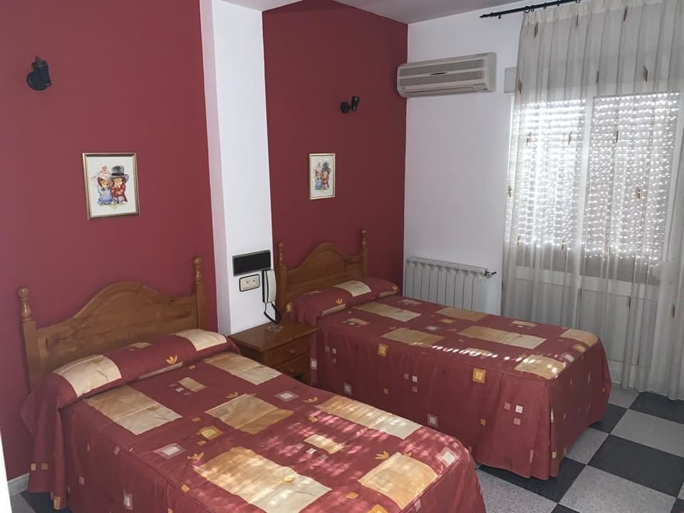 Twin Room | Bed sheets