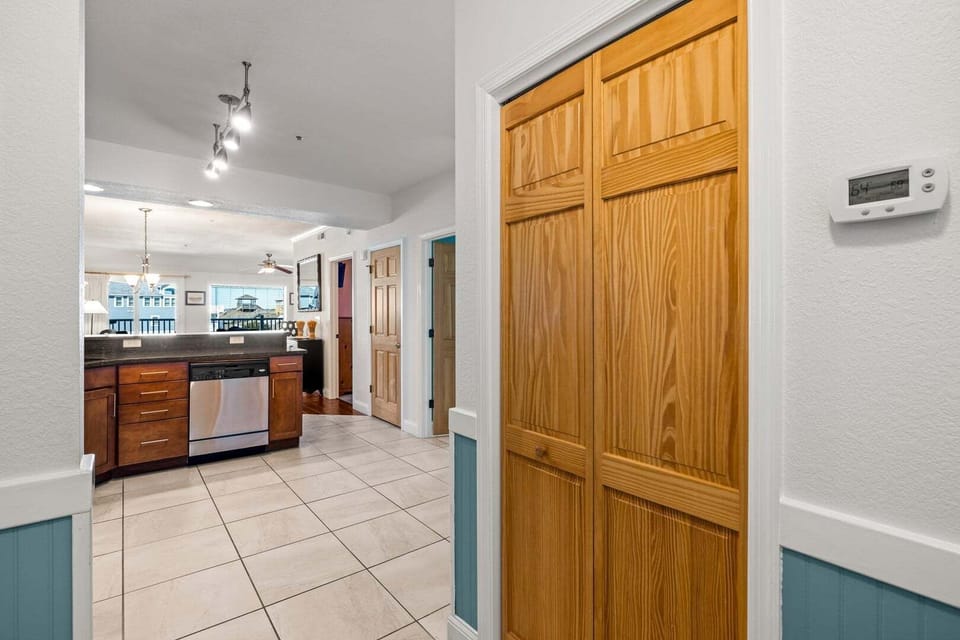 Entry Hallway