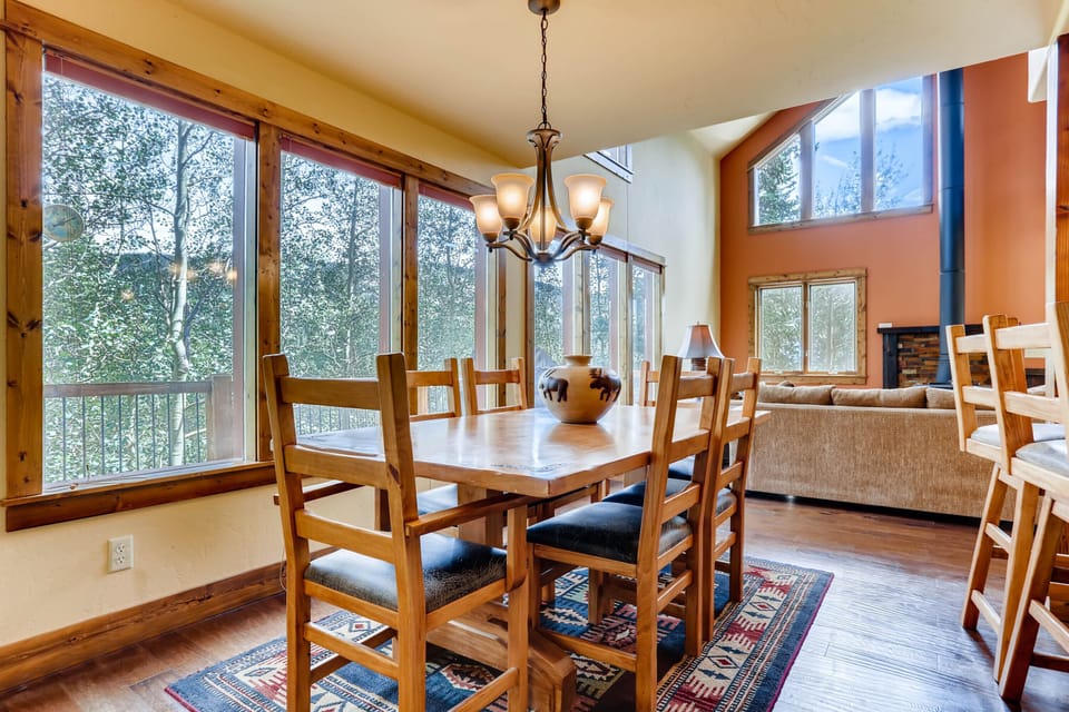 The views of the mountains and forest are visible from almost every room.