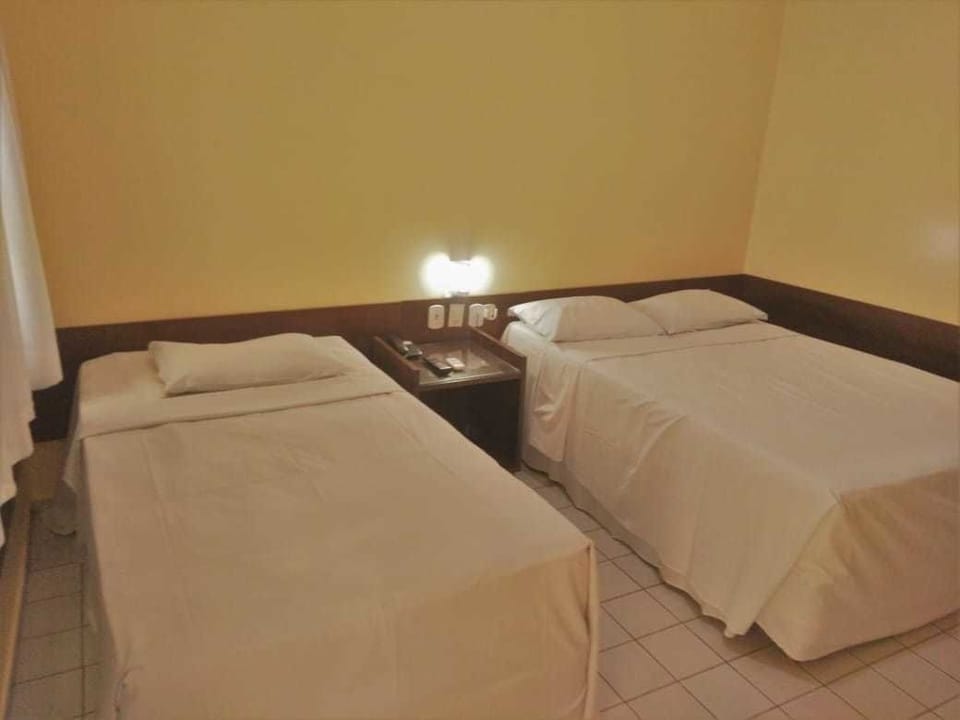 Luxury Triple Room | Minibar, free WiFi, bed sheets