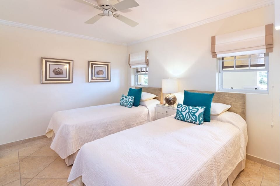 SAPPHIRE BEACH 317- BEDROOM 3