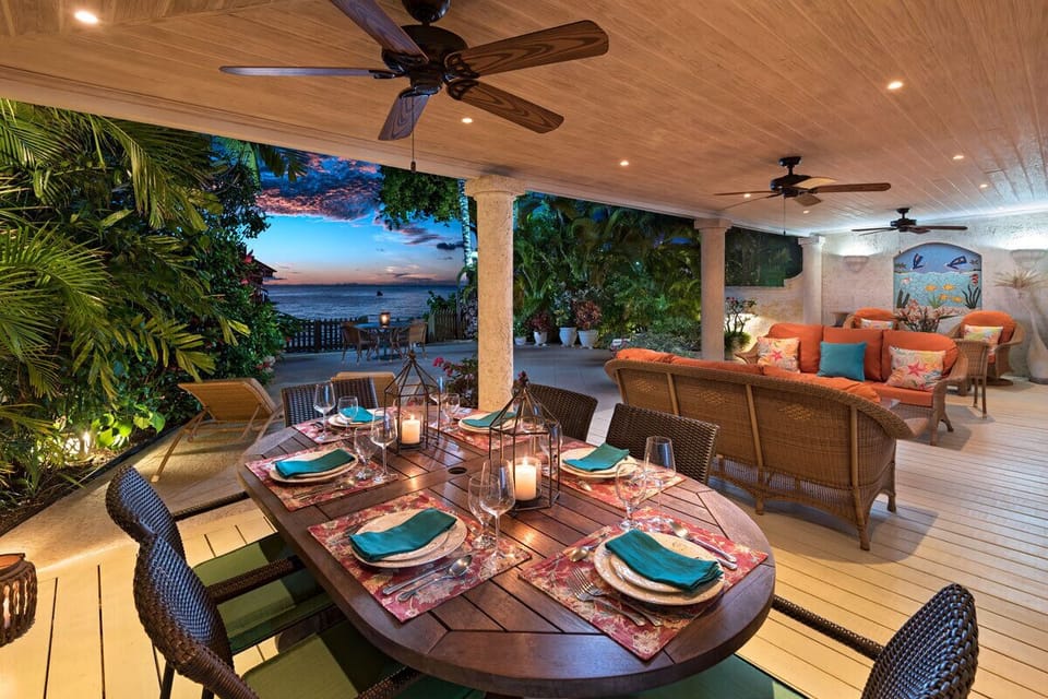 Beachfront Dining