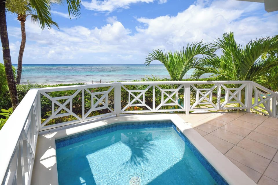 View from the plunge pool to the beach