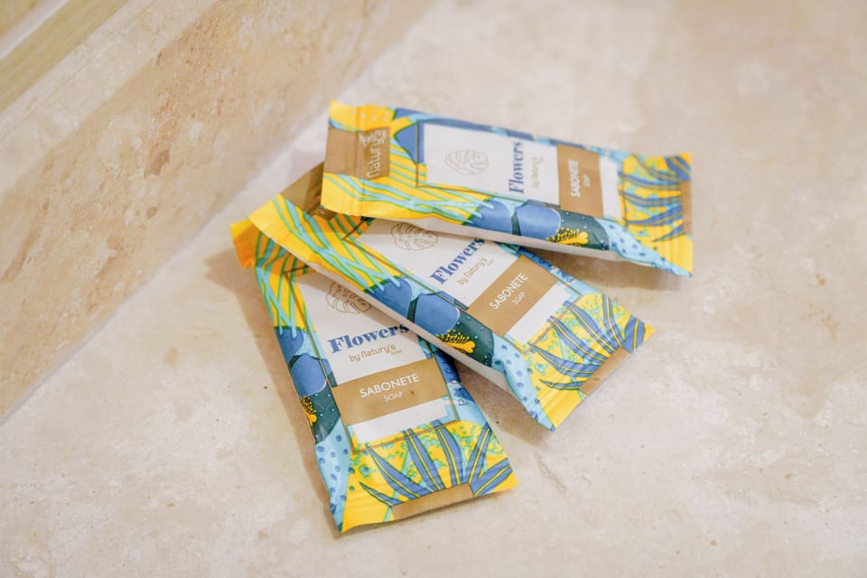 Standard Room | Bathroom amenities | Shower, towels