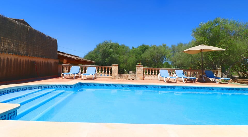 Beautiful holiday finca with pool in Majorca