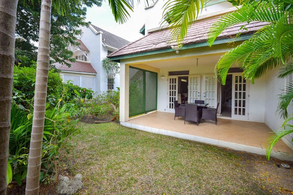 The private covered terrace has an additional seating area