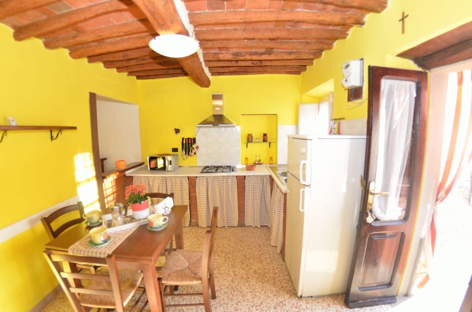 Dining Room, Kitchen