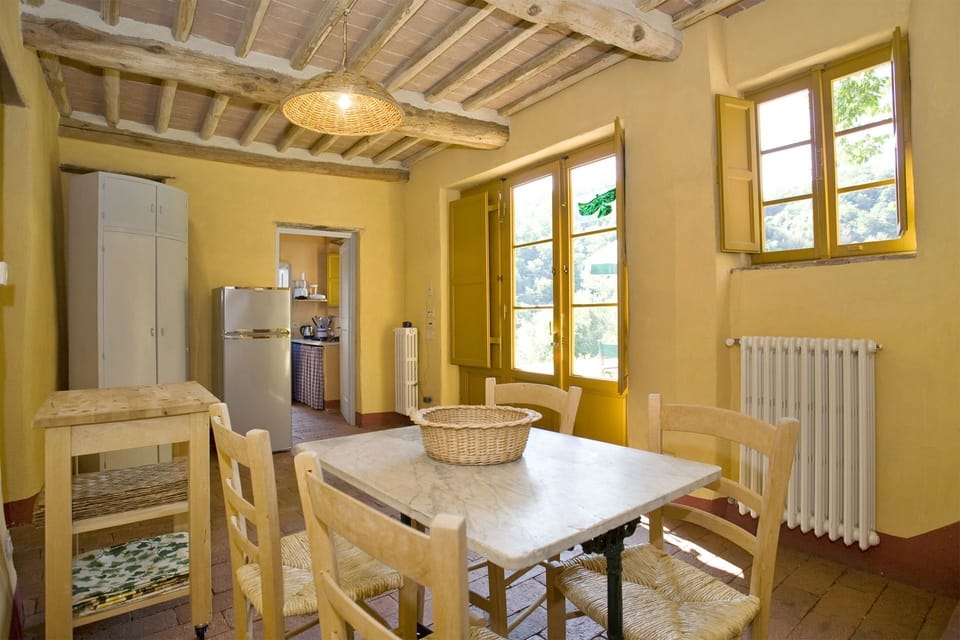 Common Room, Kitchen