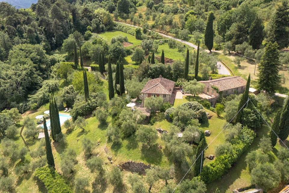 Building Exterior, Scenic View