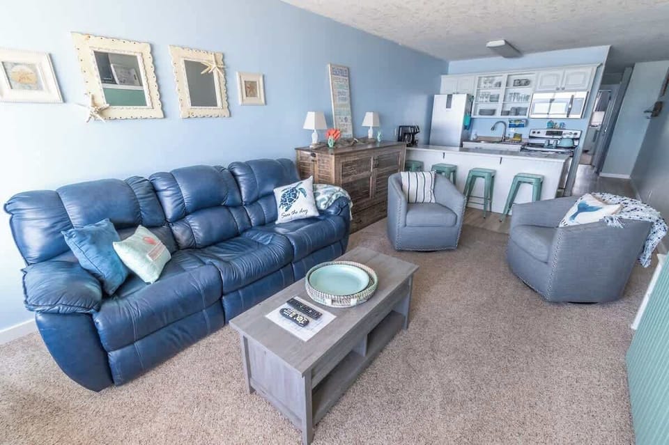 Lots of room to sit and relax