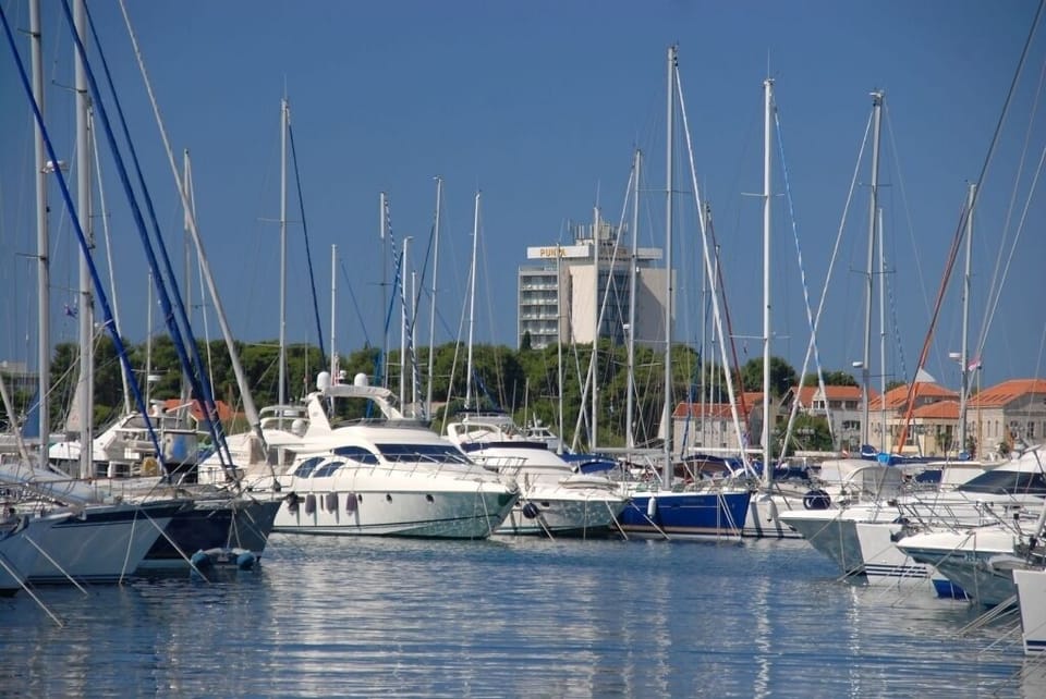 Marina