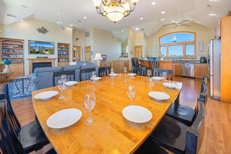 Surf or Sound Realty - 655 - Sunset Watch - Dining Area -2