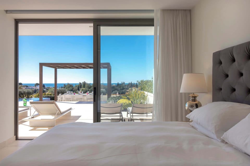 Double Bedroom
