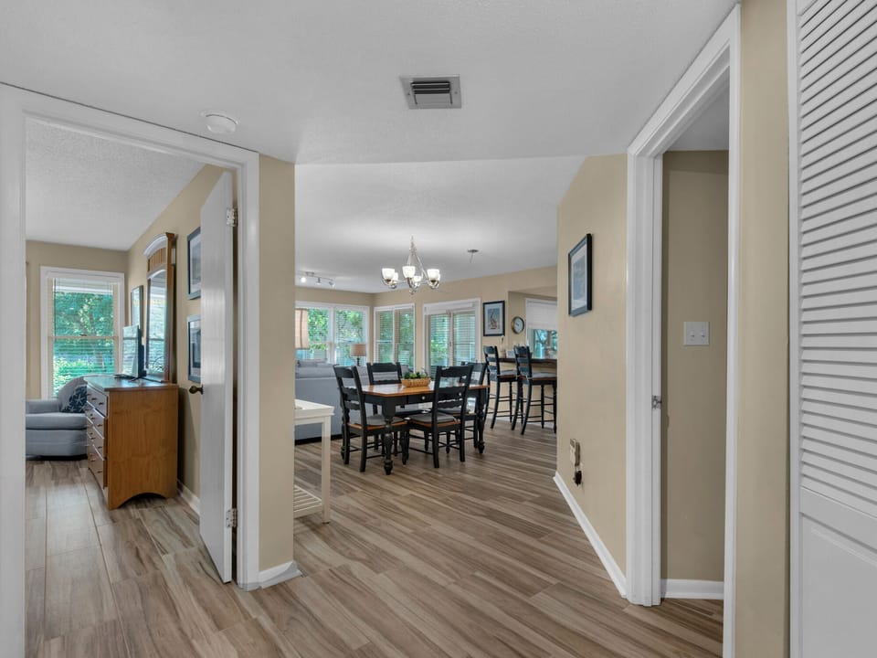 Entryway of Cottage 224