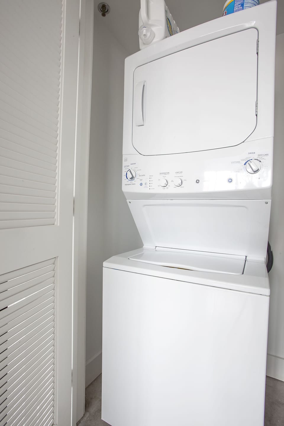 Washer & Dryer
