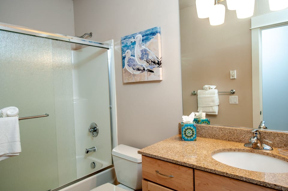 Second Full Bathroom