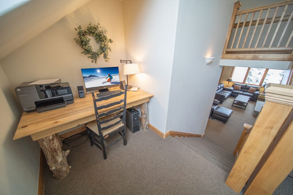 Computer desk in foyer