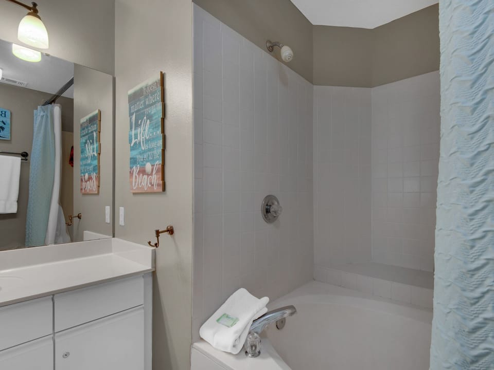 Bathroom 1 with Tub Shower Combo