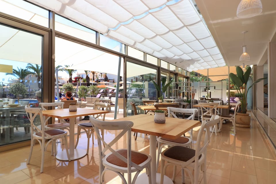 Snack-Bar Lounge