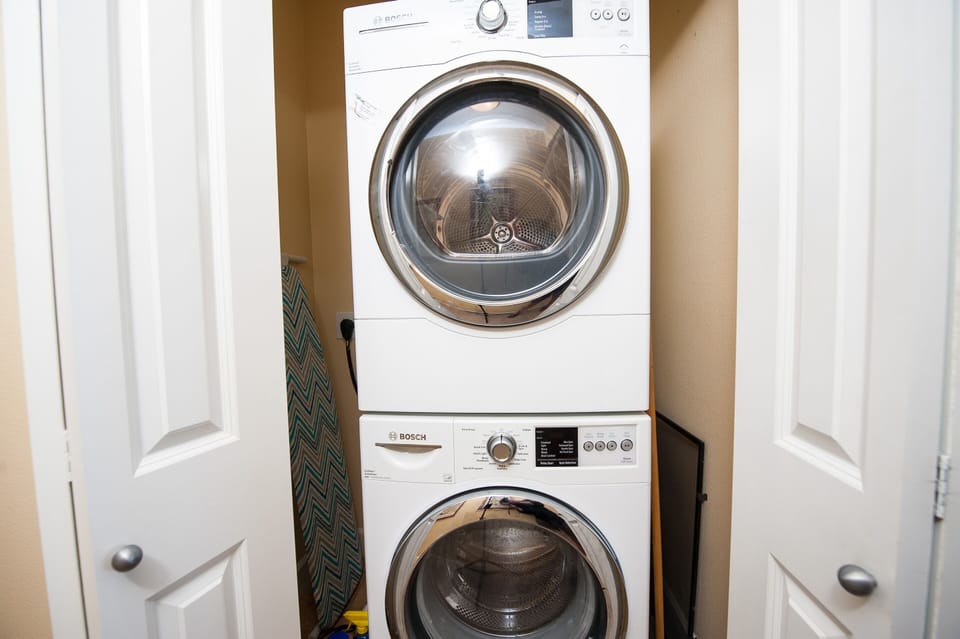 Washer & Dryer