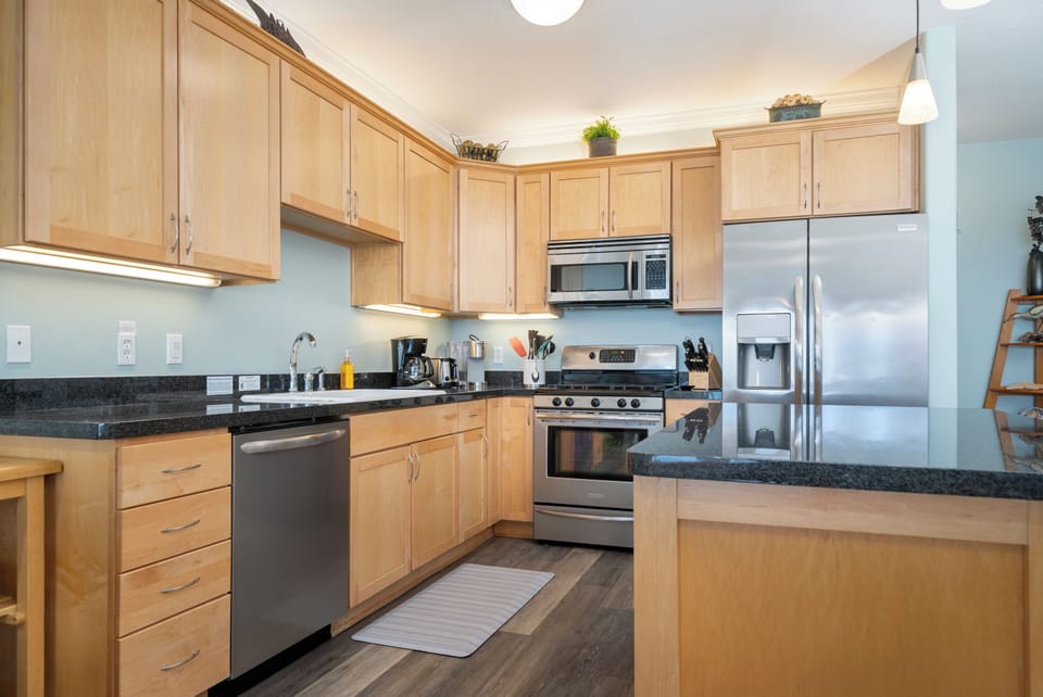 Fully equipped kitchen