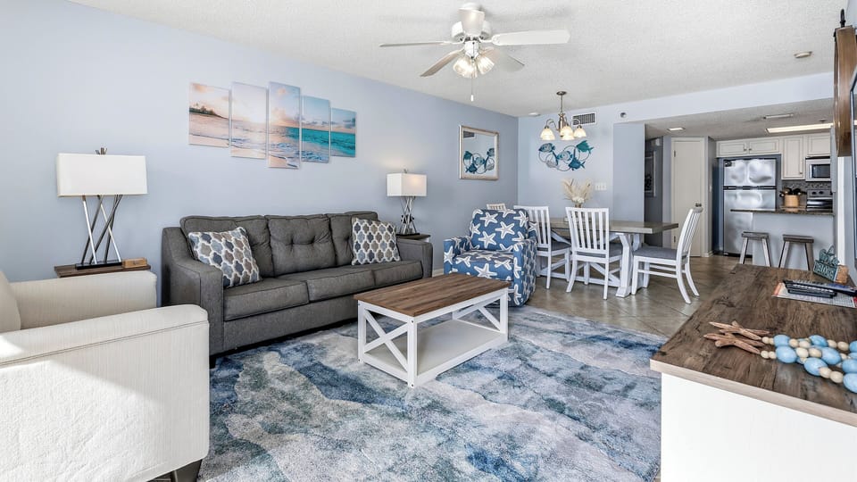 Living Area - Comfortable Seating
