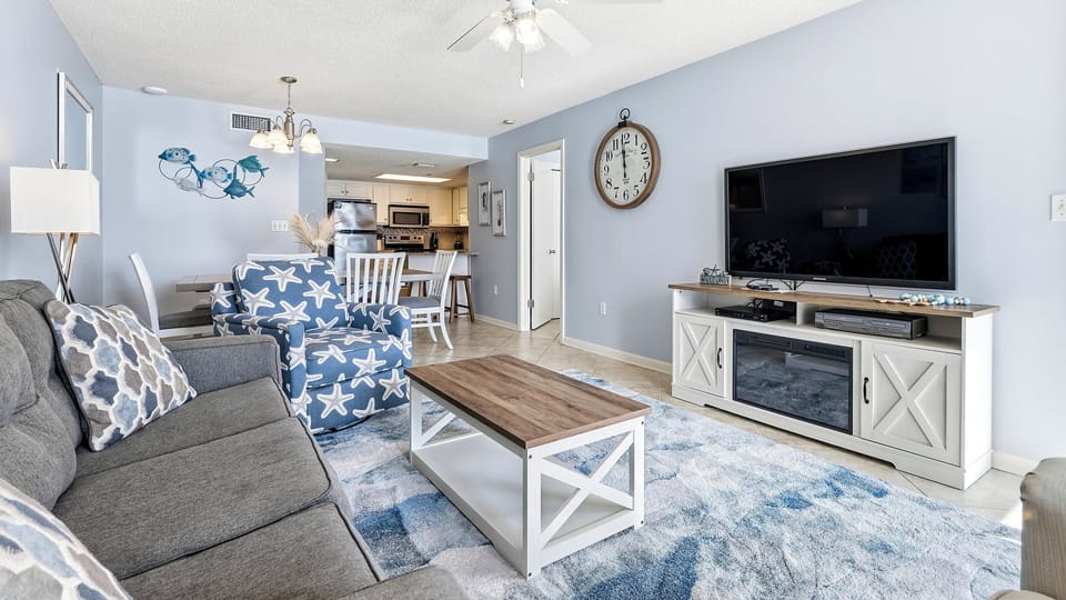 Living Area - TV