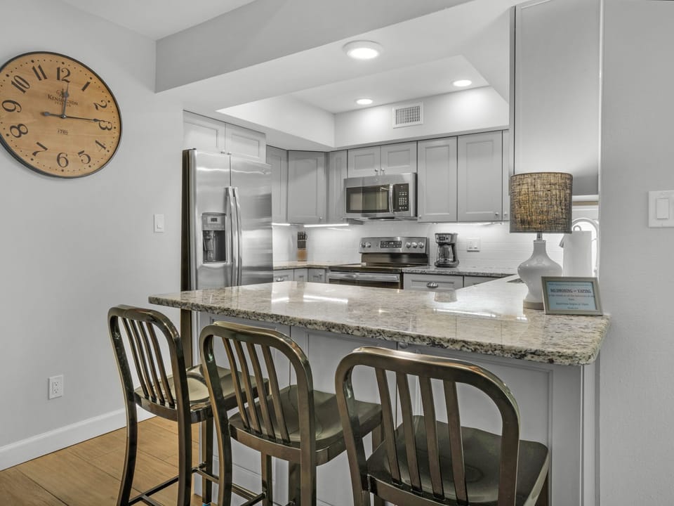 Breakfast Bar With Extra Seating