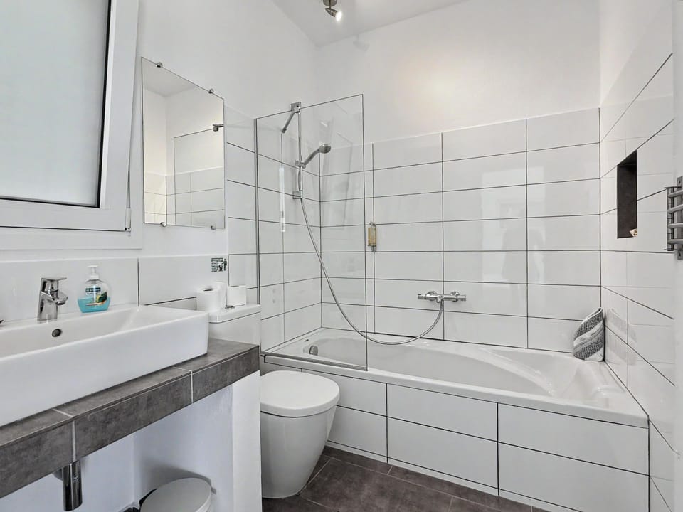 Modern, spotless bathroom designed for relaxation and everyday comfort.