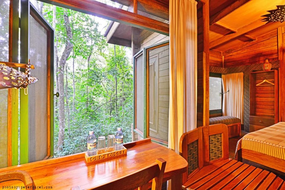1 bedroom, individually decorated, individually furnished