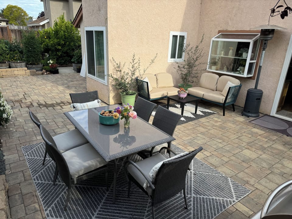 Backyard with Outdoor Dining area