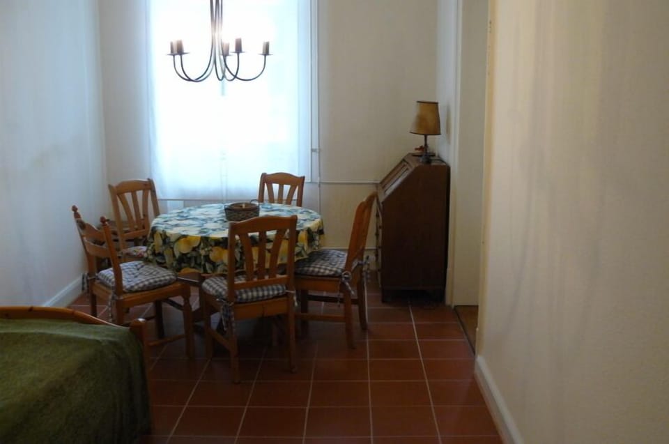 Apartment, 2 Bedrooms, Terrace | Living room | TV