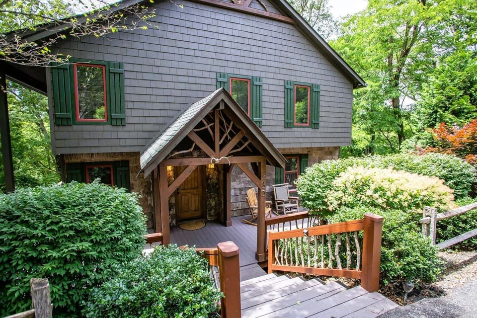 Welcome to Blowing Rock Retreat!