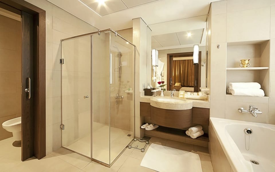 Hair dryer, towels
